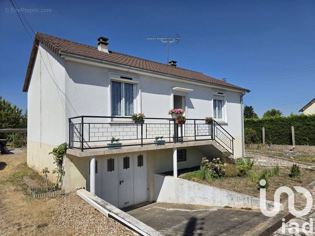 Photo 1 - Maison à BRIARE
