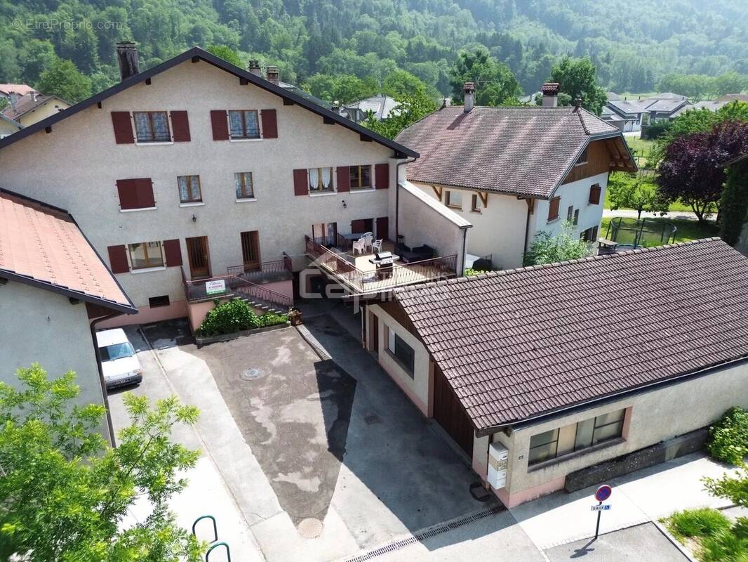 Maison à ORCIER