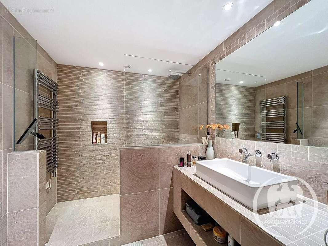Appartement à VILLEFRANCHE-SUR-MER