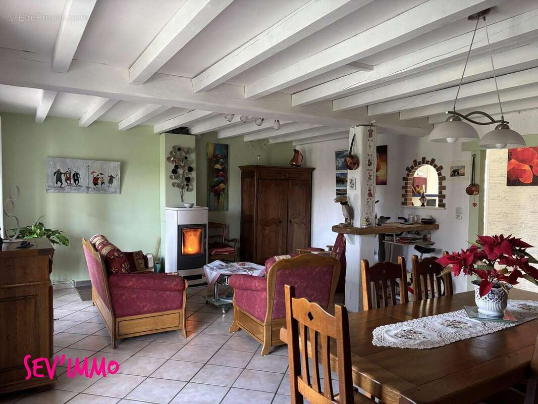Maison à MARCENAT