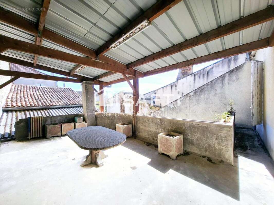 Photo 8 - Appartement à SAUVETERRE-DE-GUYENNE