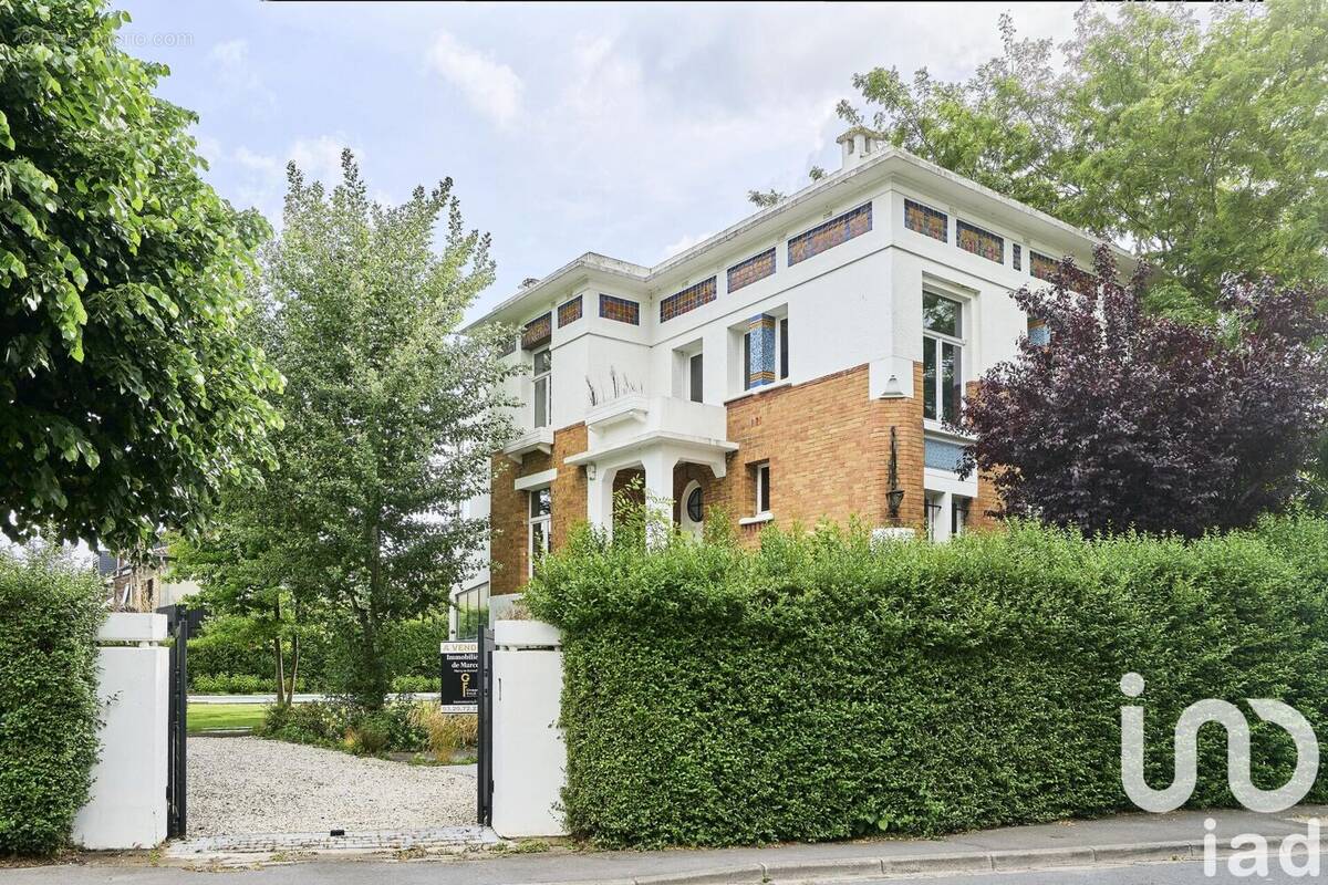 Photo 1 - Maison à VILLENEUVE-D&#039;ASCQ