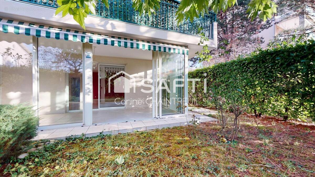 Photo 1 - Appartement à BRON