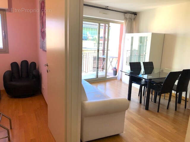 Appartement à BEAUSOLEIL