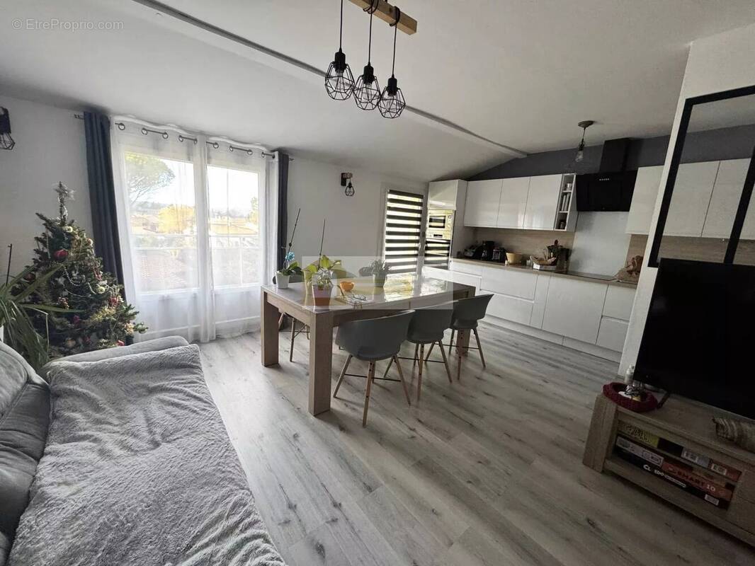 Appartement à MONTELIMAR