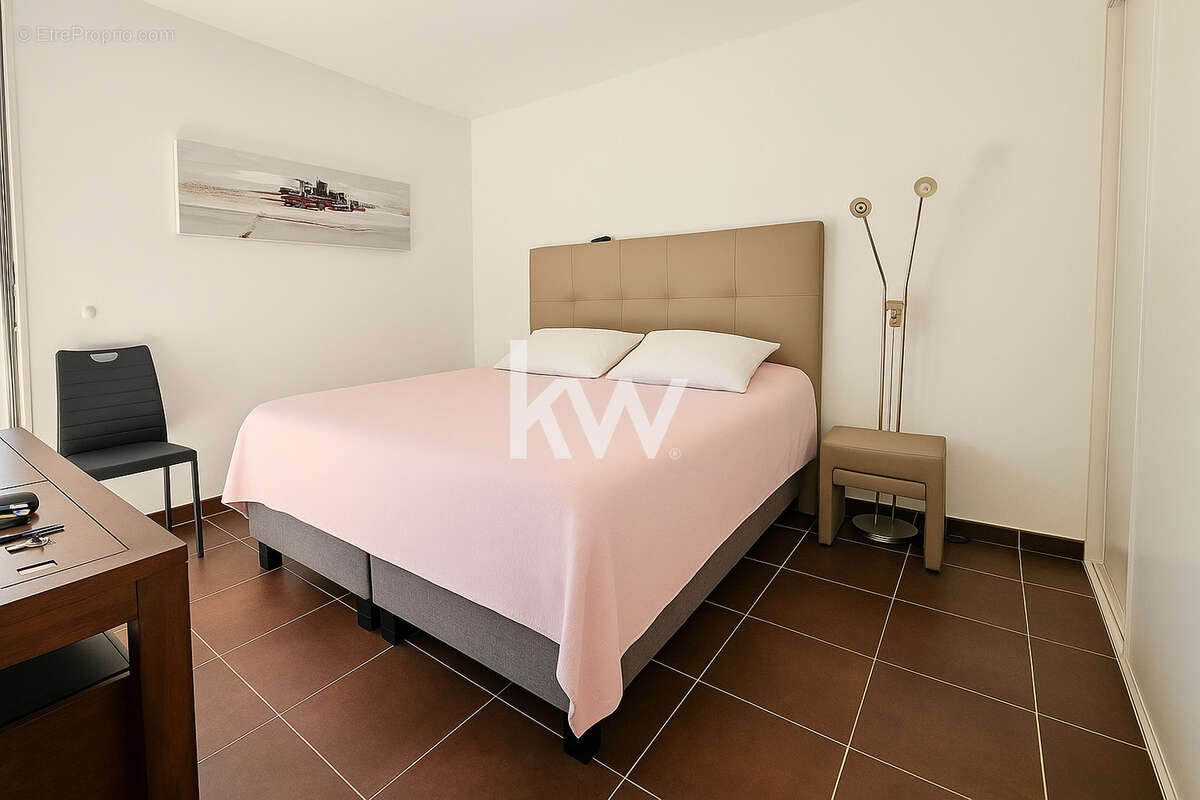 Appartement à VALLAURIS