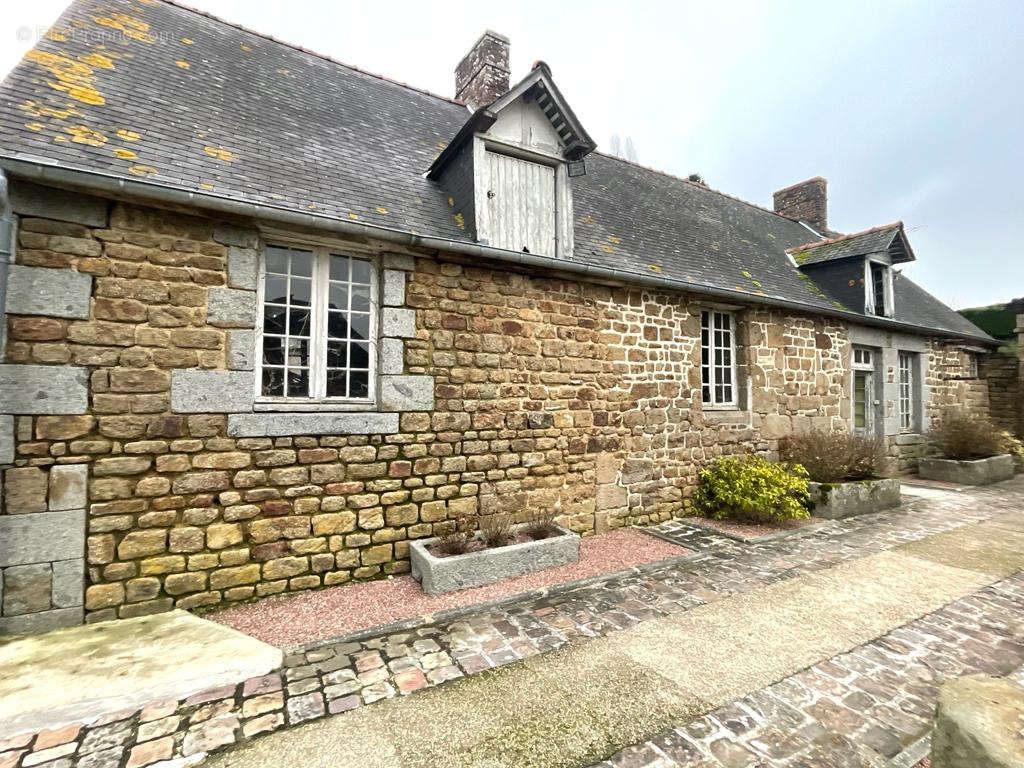 Maison à LONLAY-L&#039;ABBAYE