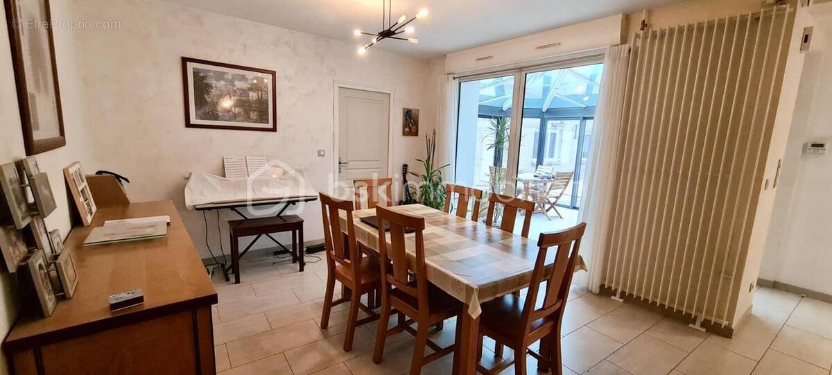 Maison à SAINT-HILAIRE-SAINT-MESMIN