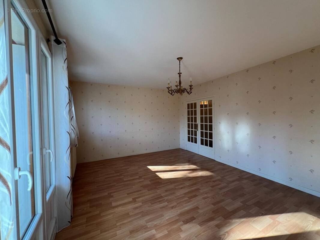 Photo 1 - Appartement à SAINT-CYR-SUR-LOIRE