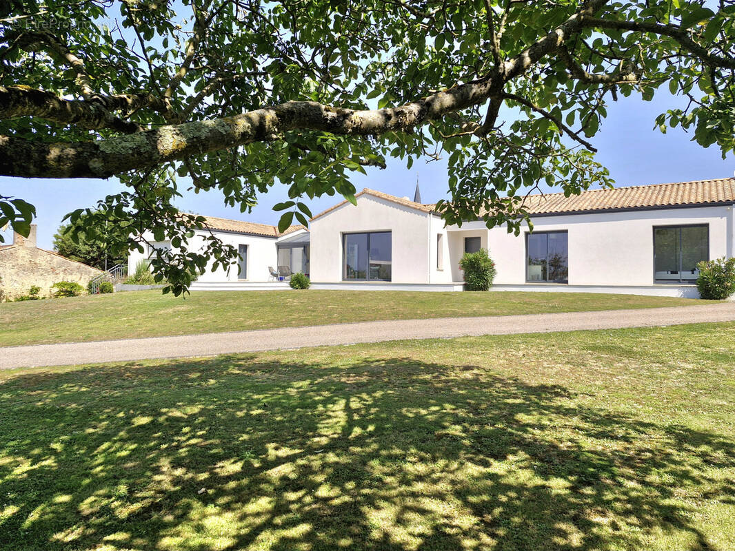 Maison à BREM-SUR-MER