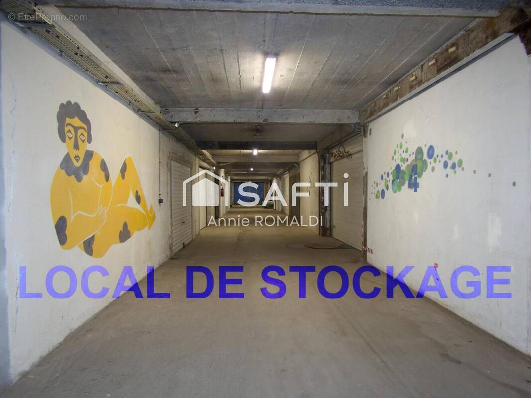 Photo 1 - Commerce à ARGENTEUIL