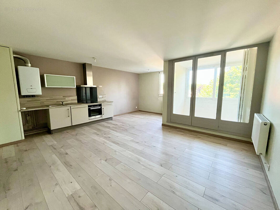 Appartement à SARAN