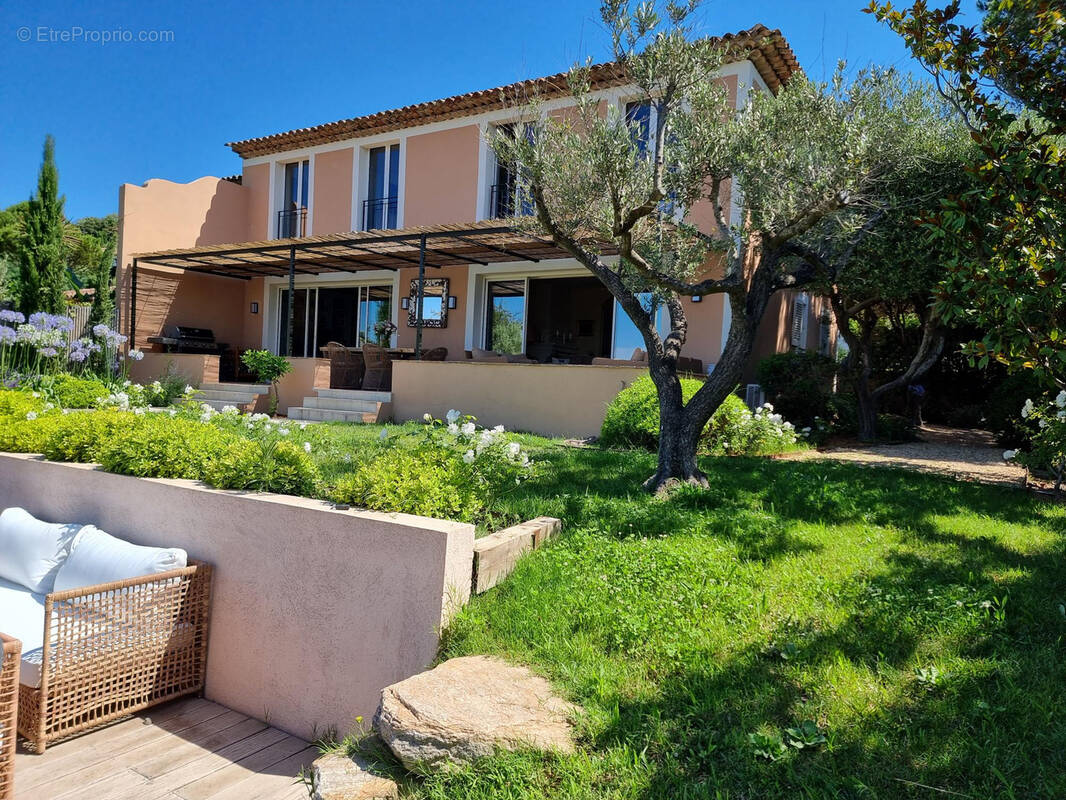 Maison à GASSIN