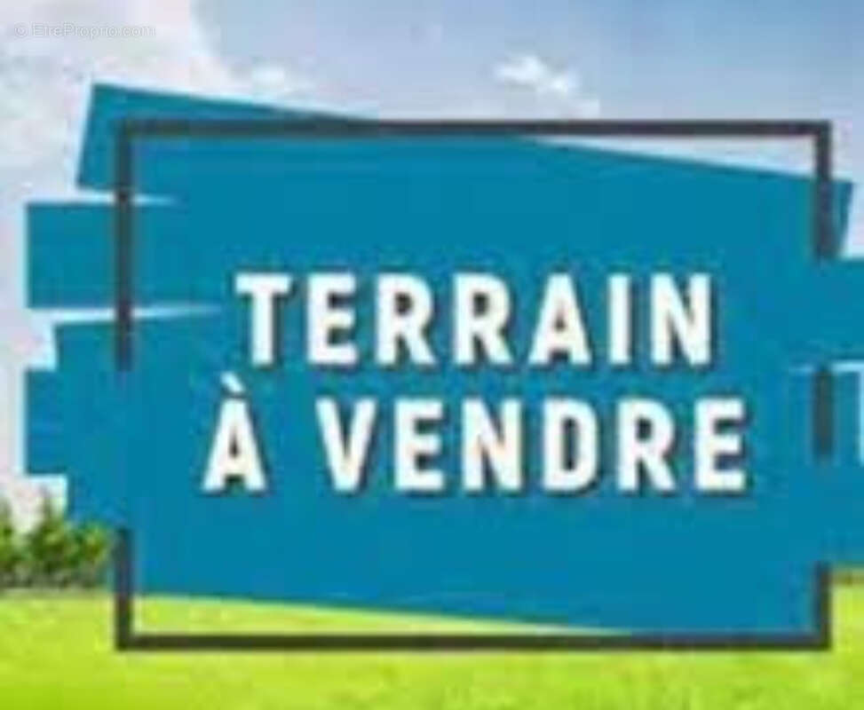 Terrain à SIX-FOURS-LES-PLAGES