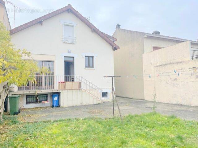Maison à DRANCY