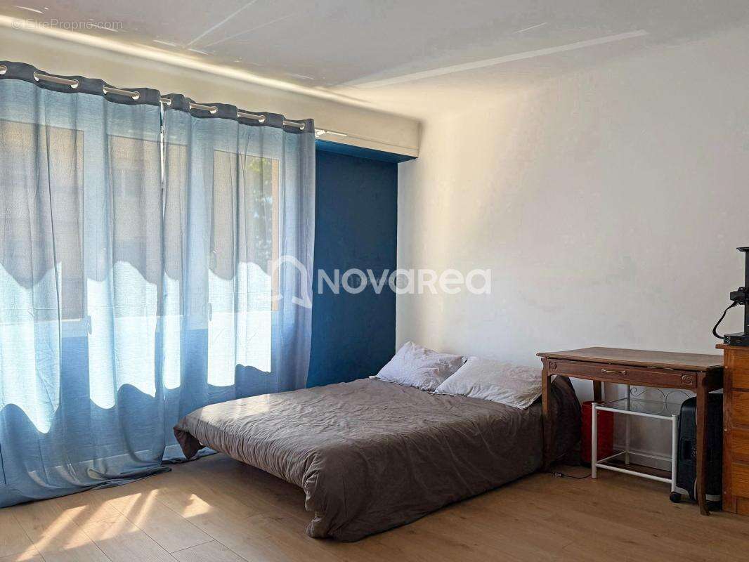 Appartement à BILLERE
