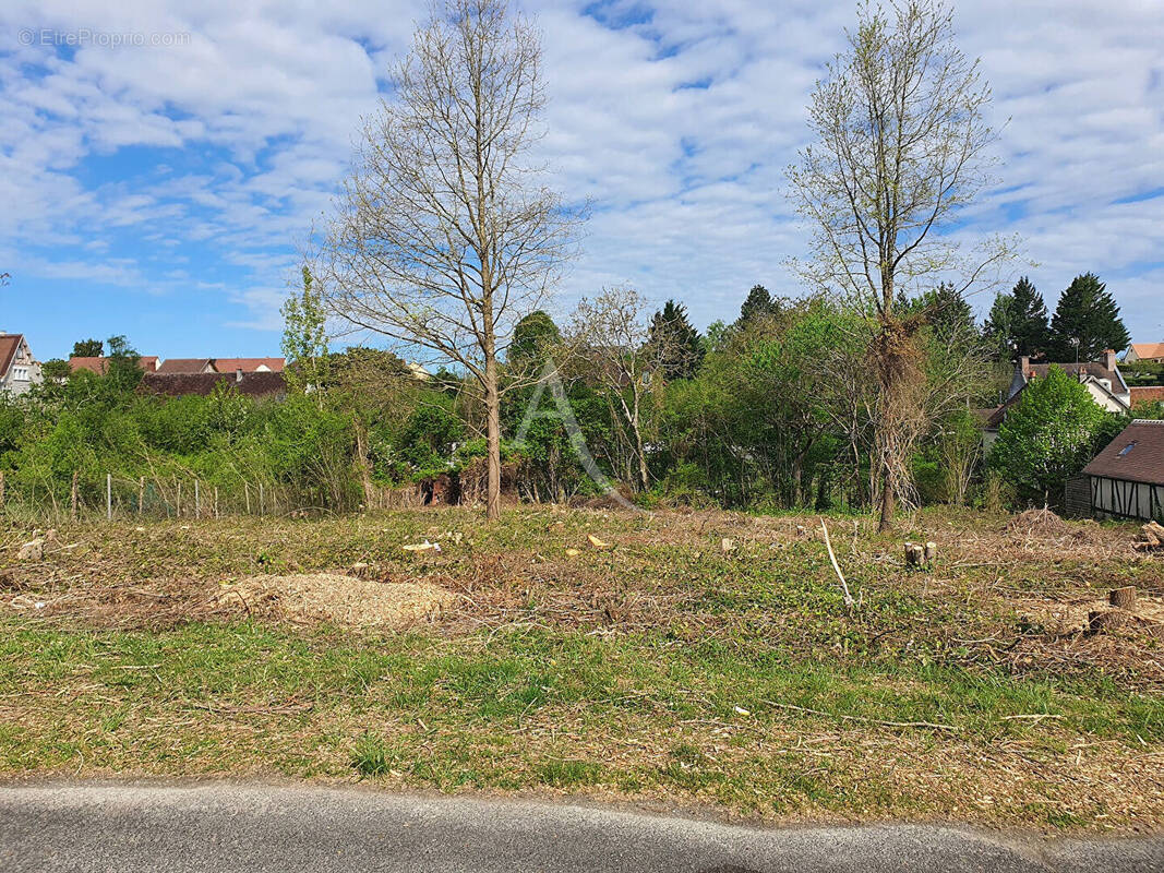 Terrain à SAINT-AIGNAN