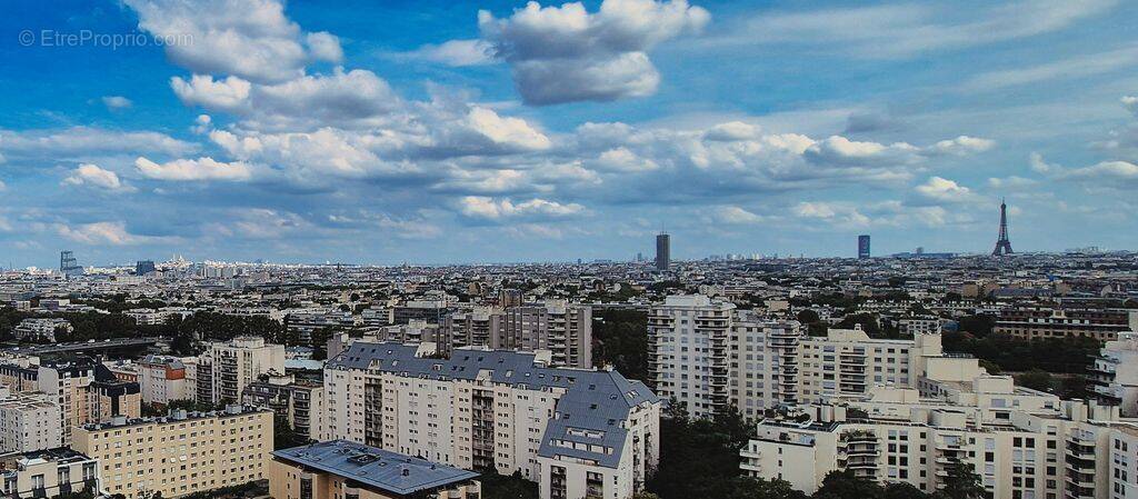 Photo 1 - Appartement à COURBEVOIE