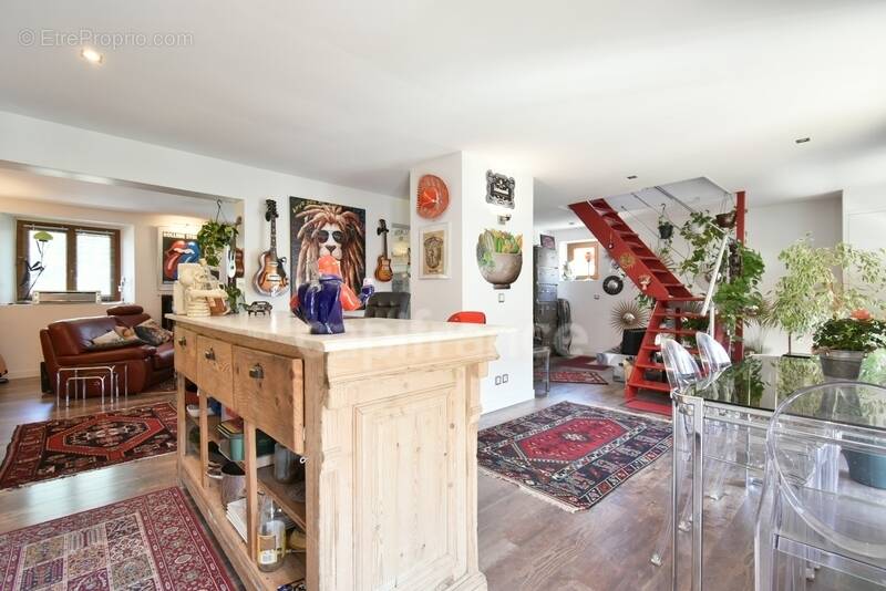 Maison à QUINTAL