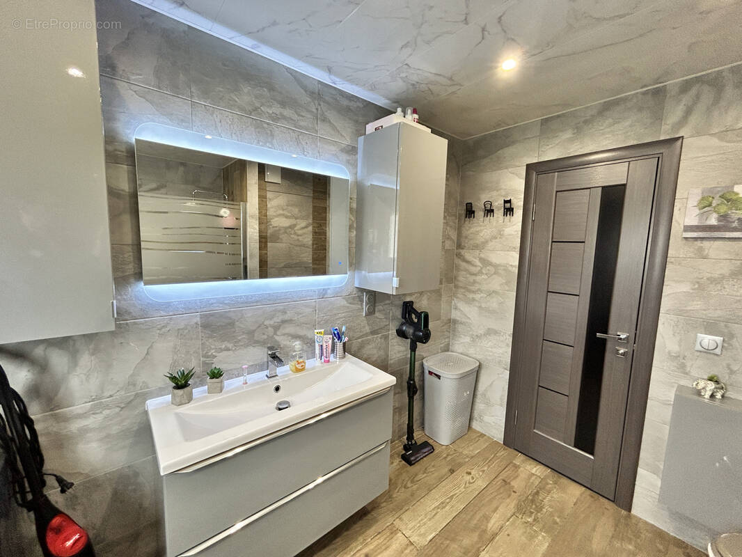 Appartement à MONTIGNY-LES-METZ