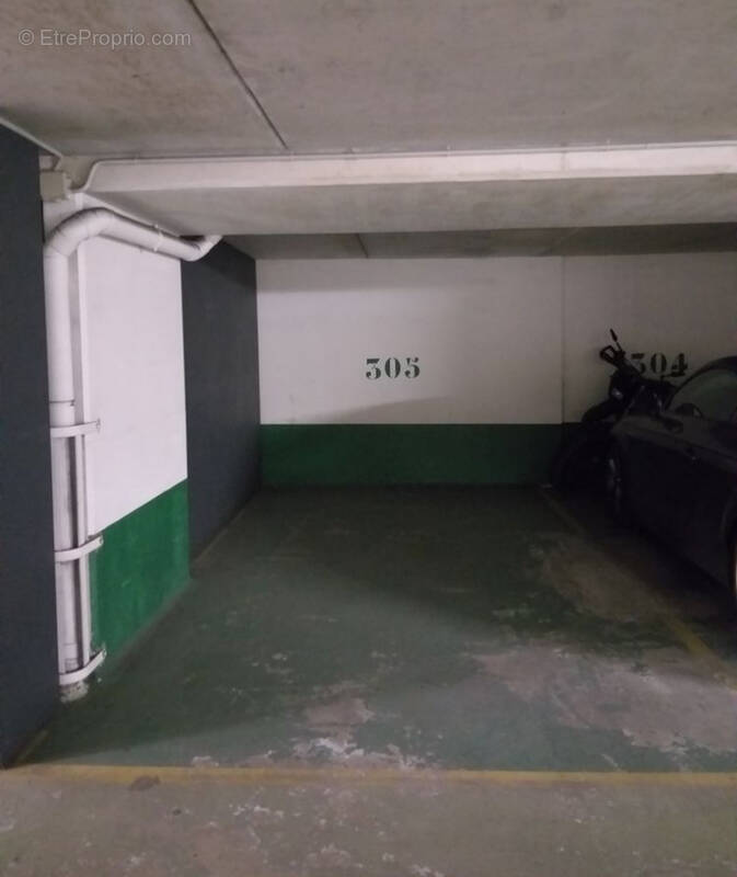 Parking à LEVALLOIS-PERRET