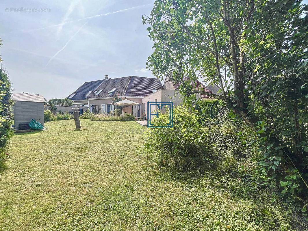 Maison à GUYANCOURT