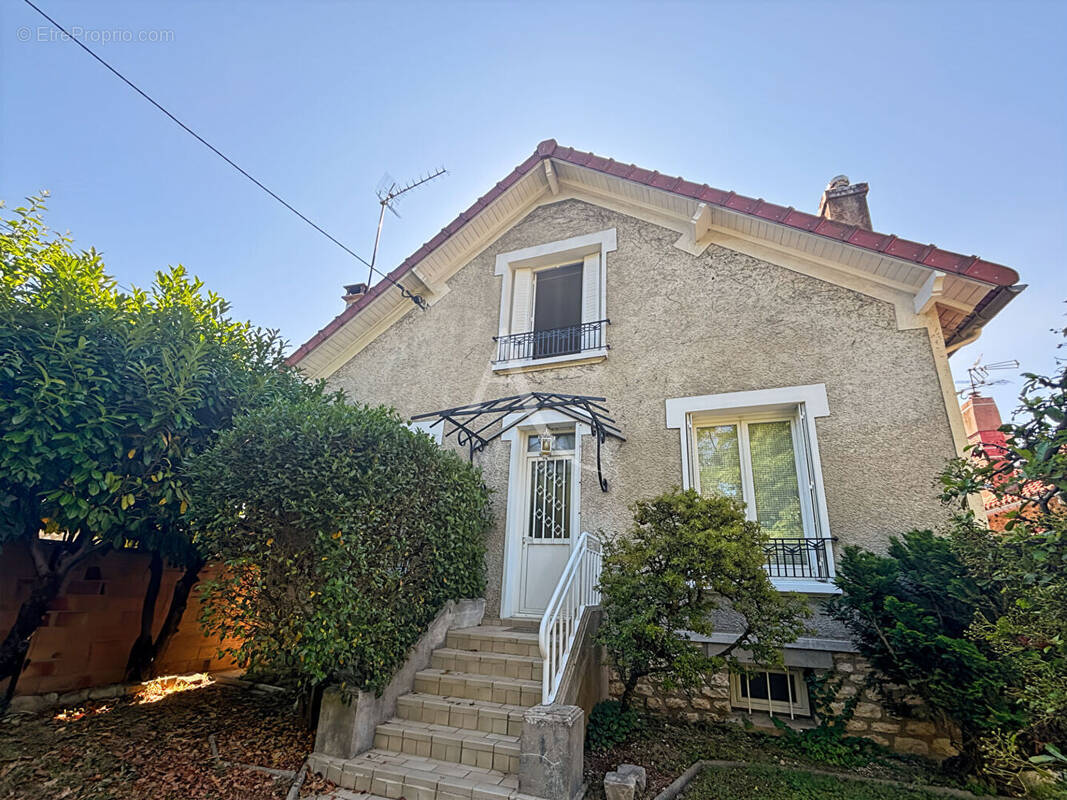 Maison à ETRECHY