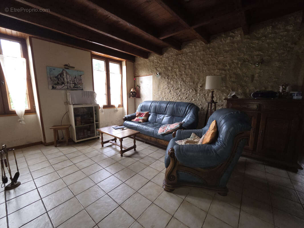 Maison à ISSIGEAC