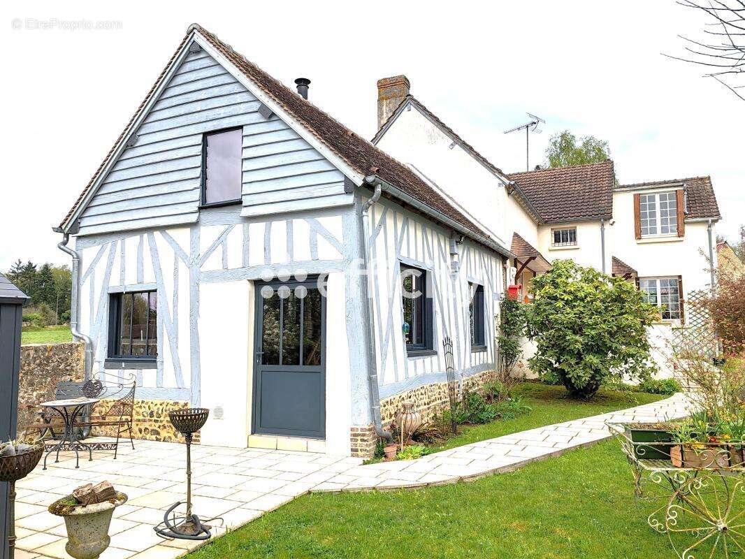 Maison à LES ASPRES
