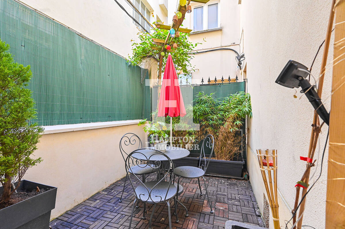 Appartement à PARIS-19E