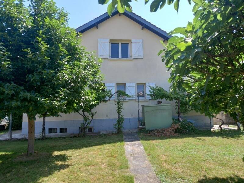 Maison à VILLEFRANCHE-DE-ROUERGUE