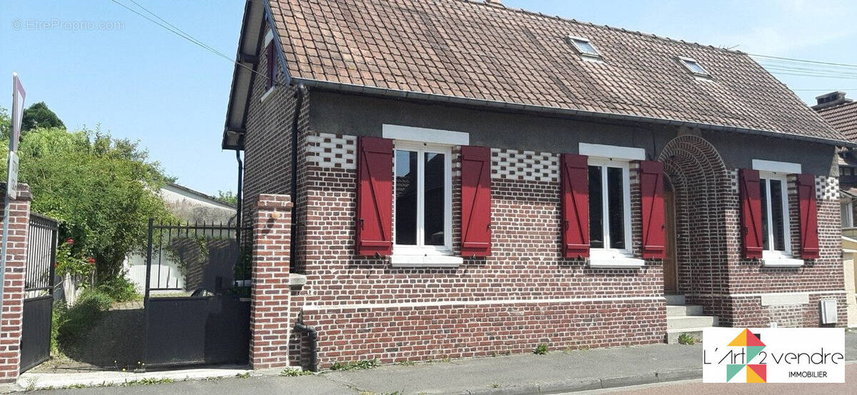 Maison à CHOISY-AU-BAC