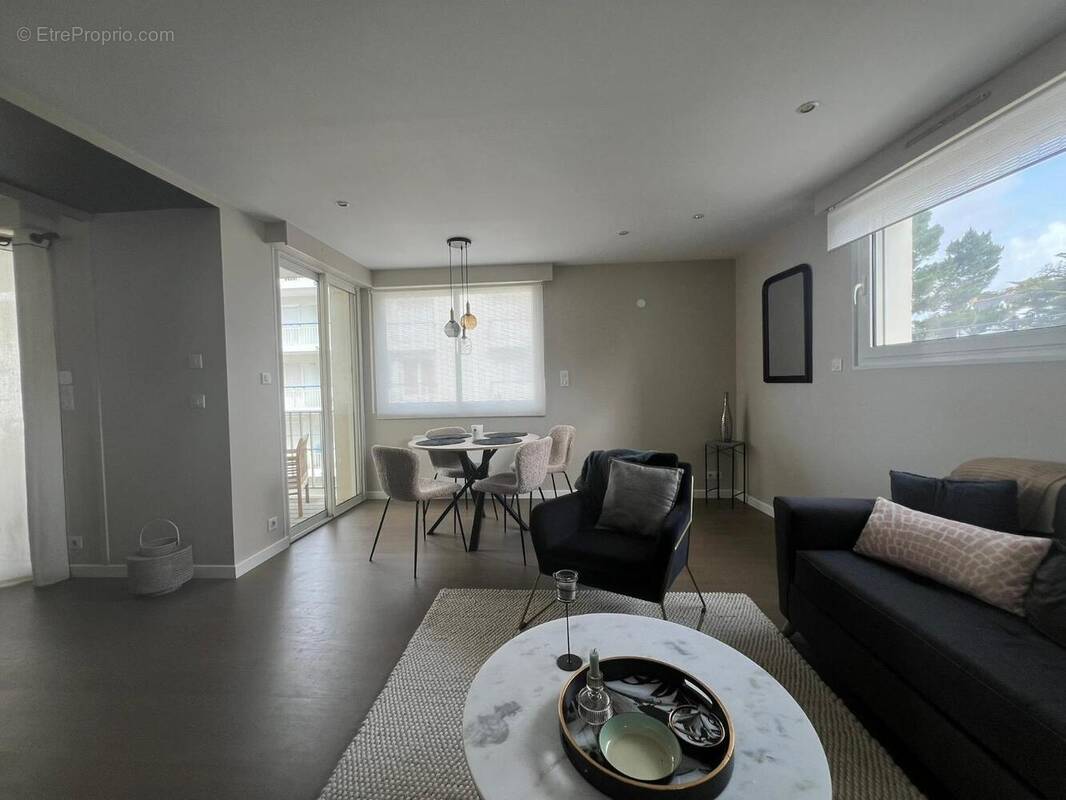   - Appartement à LA BAULE-ESCOUBLAC