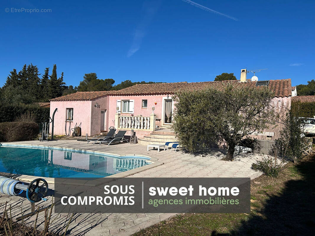 Maison à LA ROQUEBRUSSANNE
