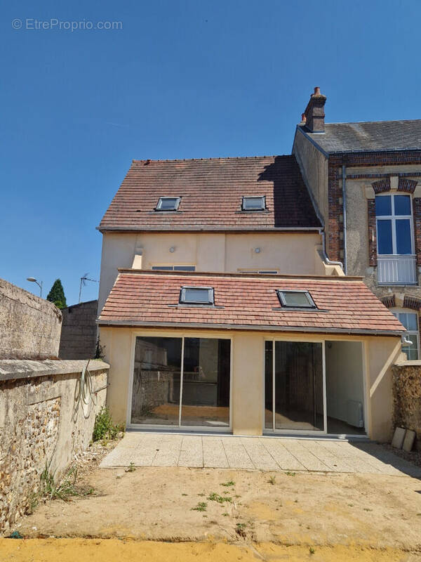 Maison à LA LOUPE