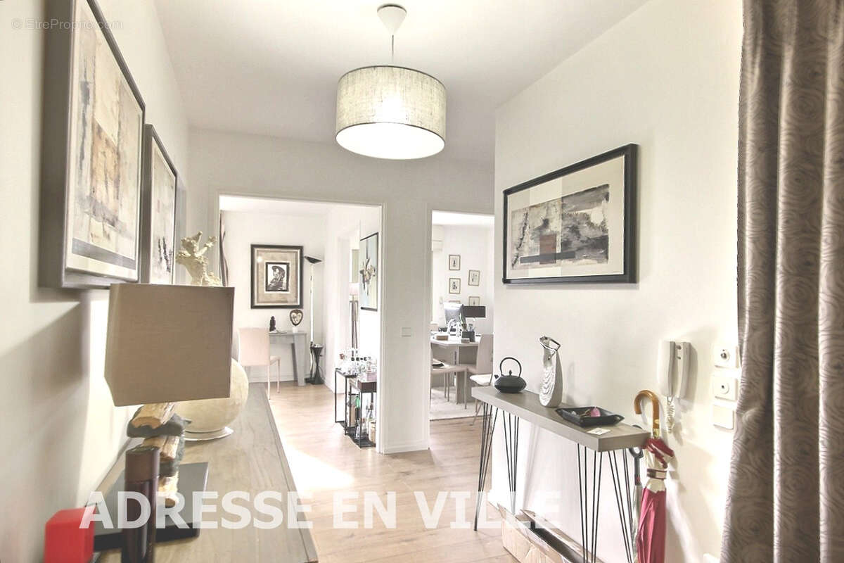 Appartement à LEVALLOIS-PERRET