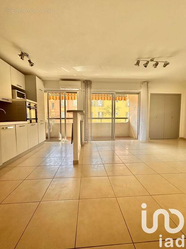 Photo 2 - Appartement à NICE