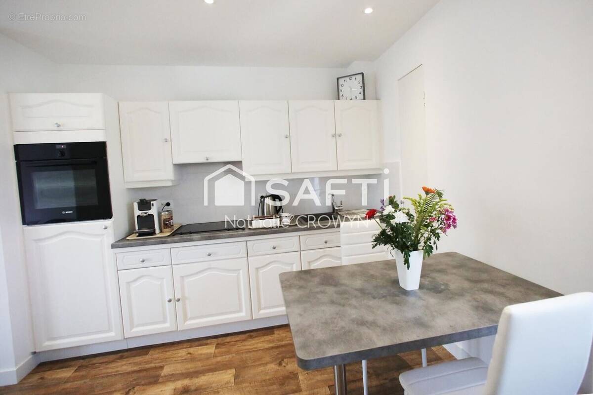 Photo 1 - Appartement à DONVILLE-LES-BAINS