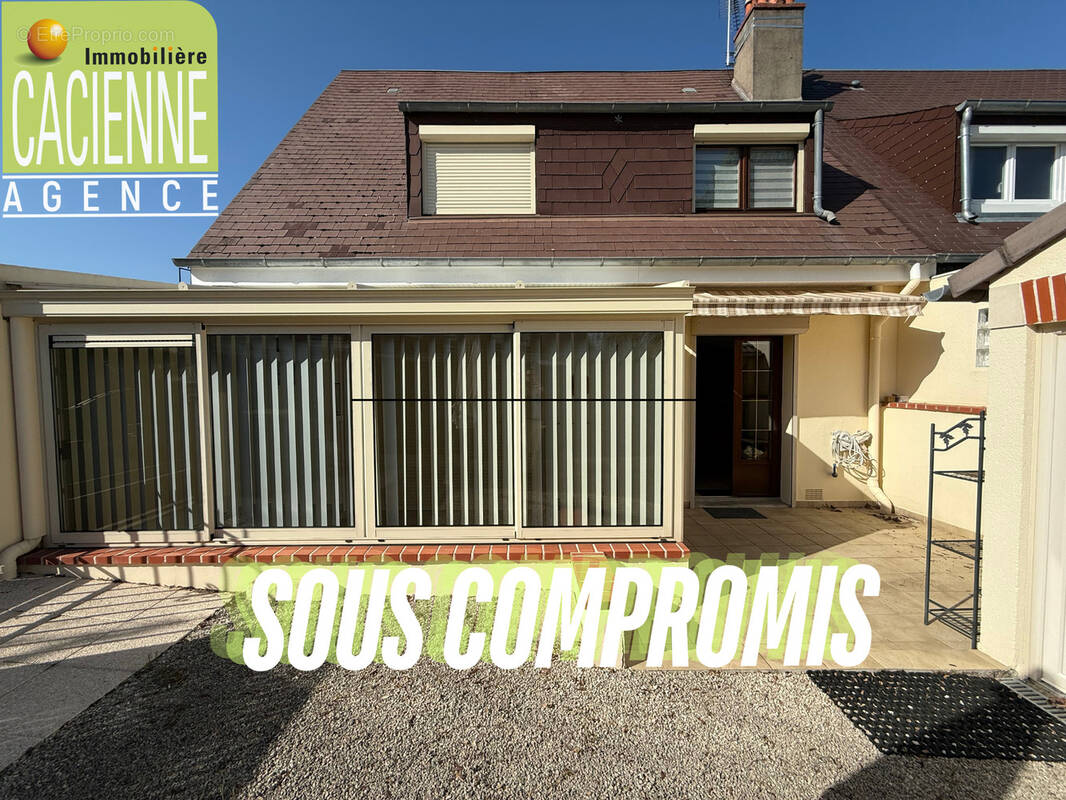 Maison à CHECY