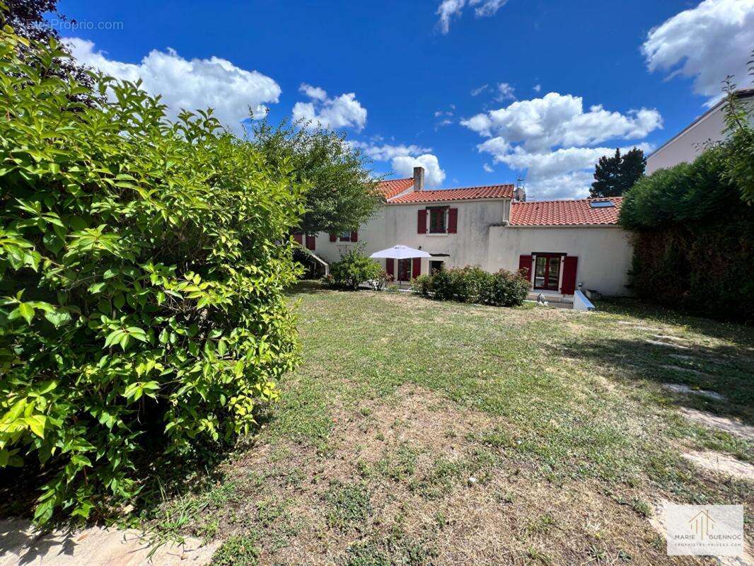 Maison à BASSE-GOULAINE