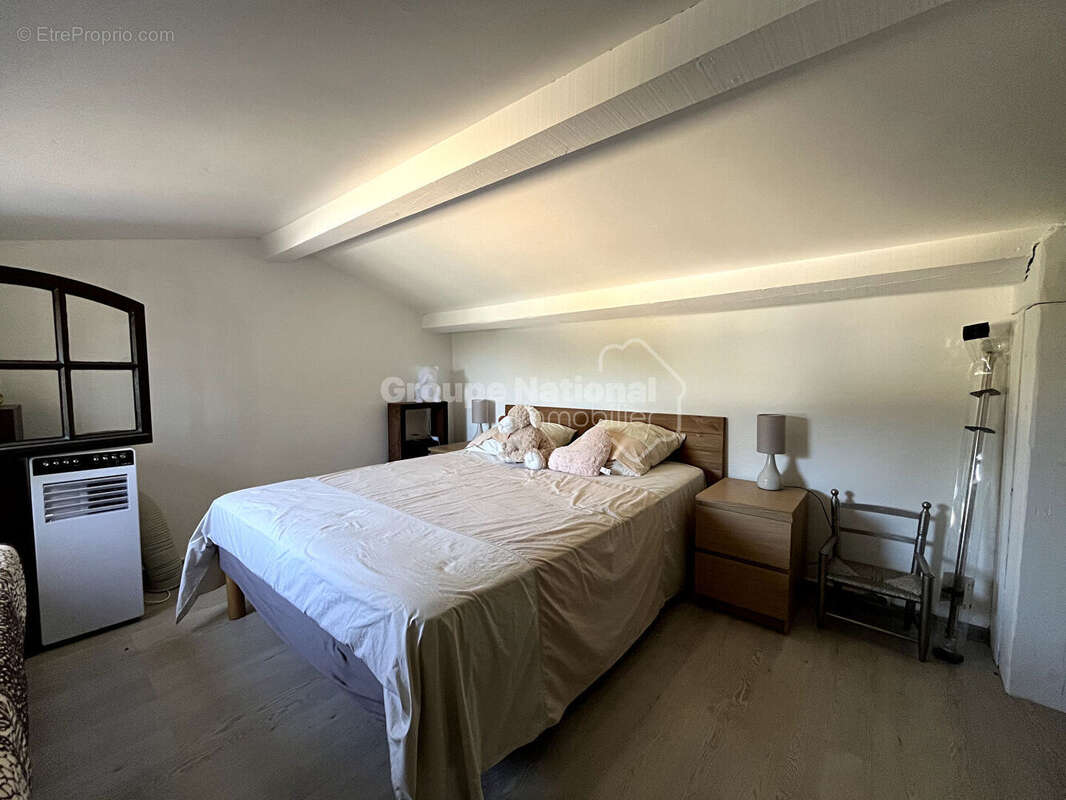 Maison à FLASSANS-SUR-ISSOLE