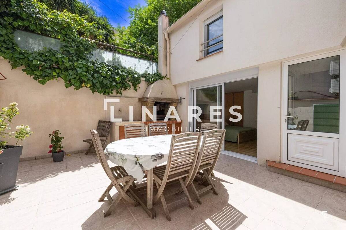 Appartement à MARSEILLE-10E