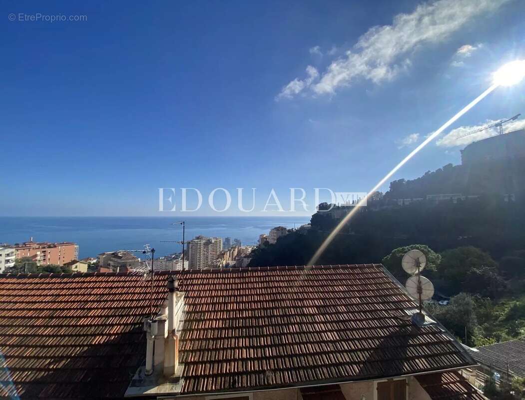 Appartement à BEAUSOLEIL