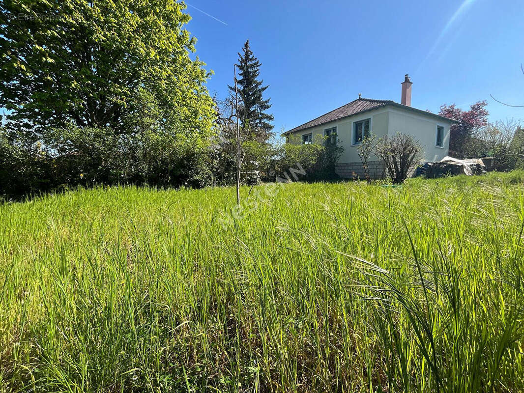 Maison à ORRY-LA-VILLE