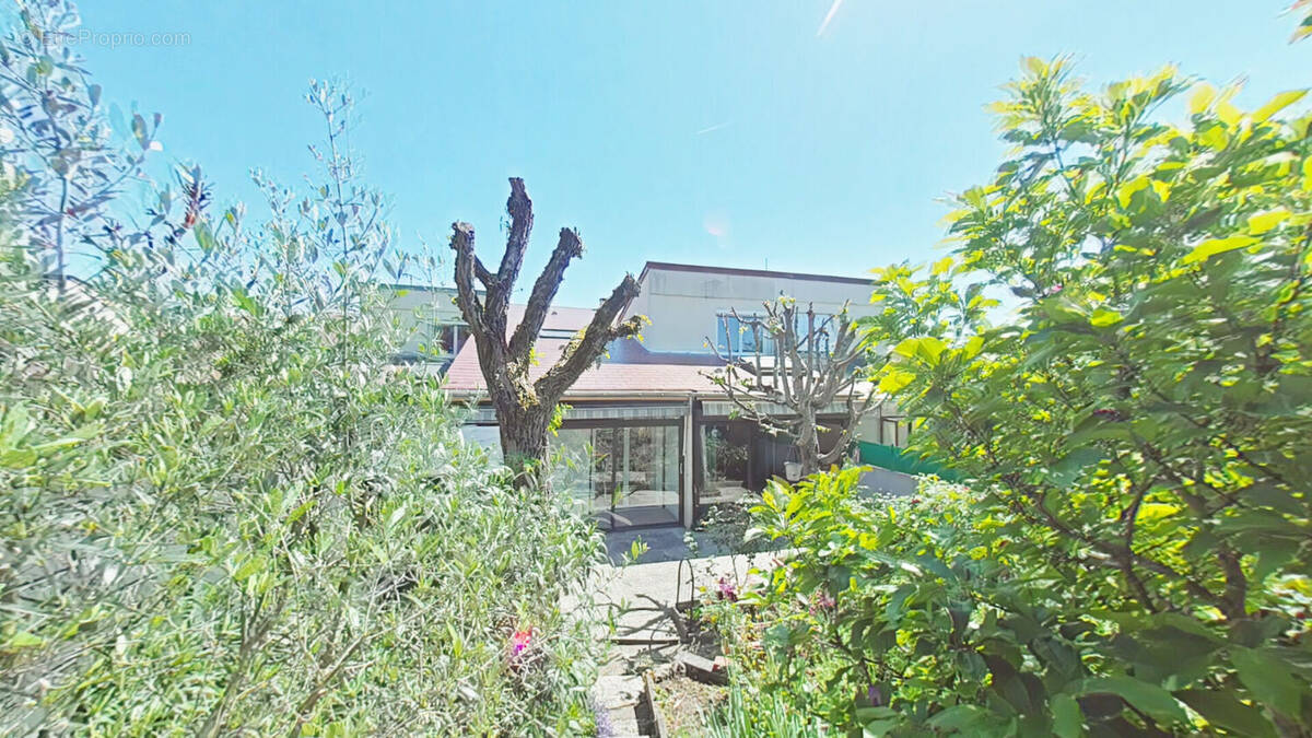 Maison à JOUE-LES-TOURS