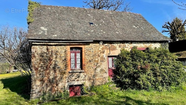 Maison à SEILHAC