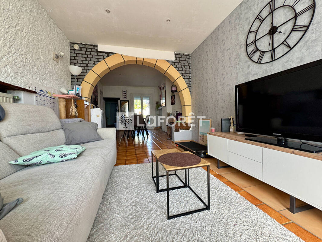 Maison à WAZIERS