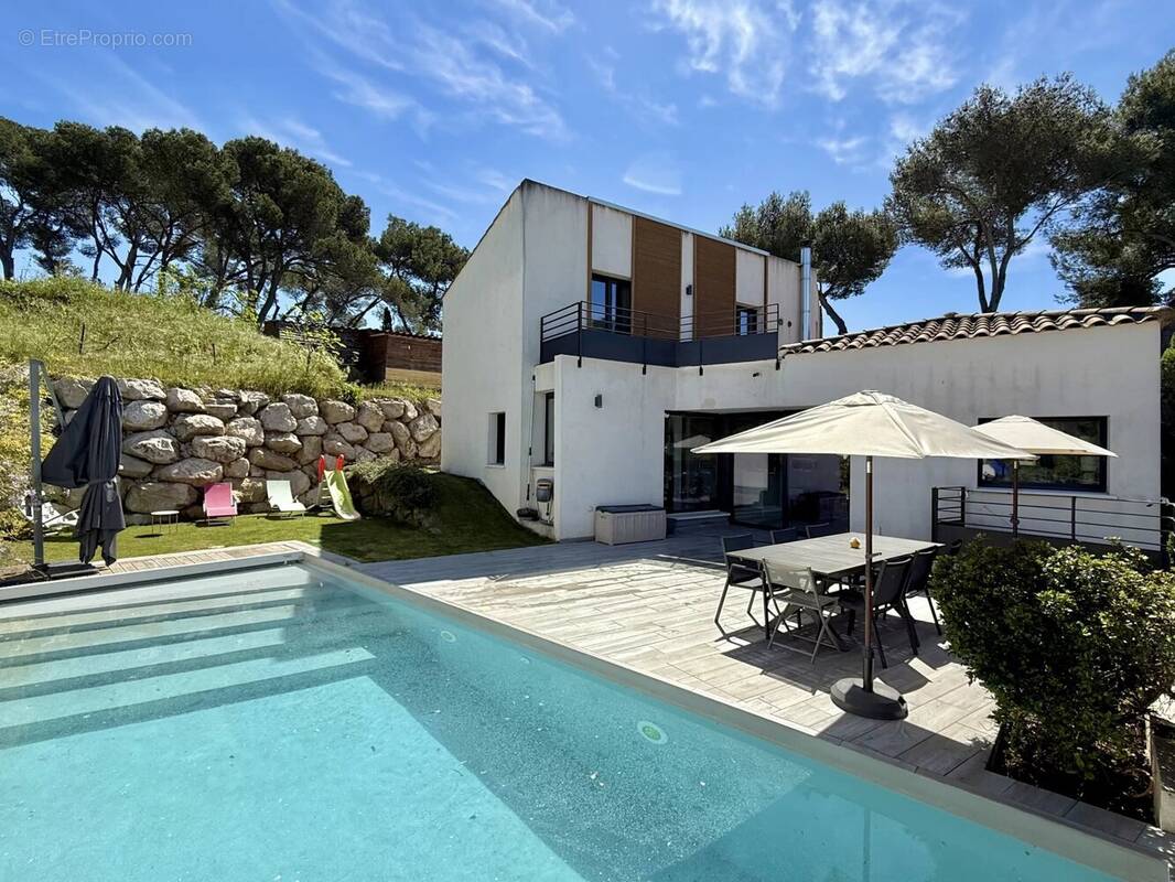 Maison à CABRIES
