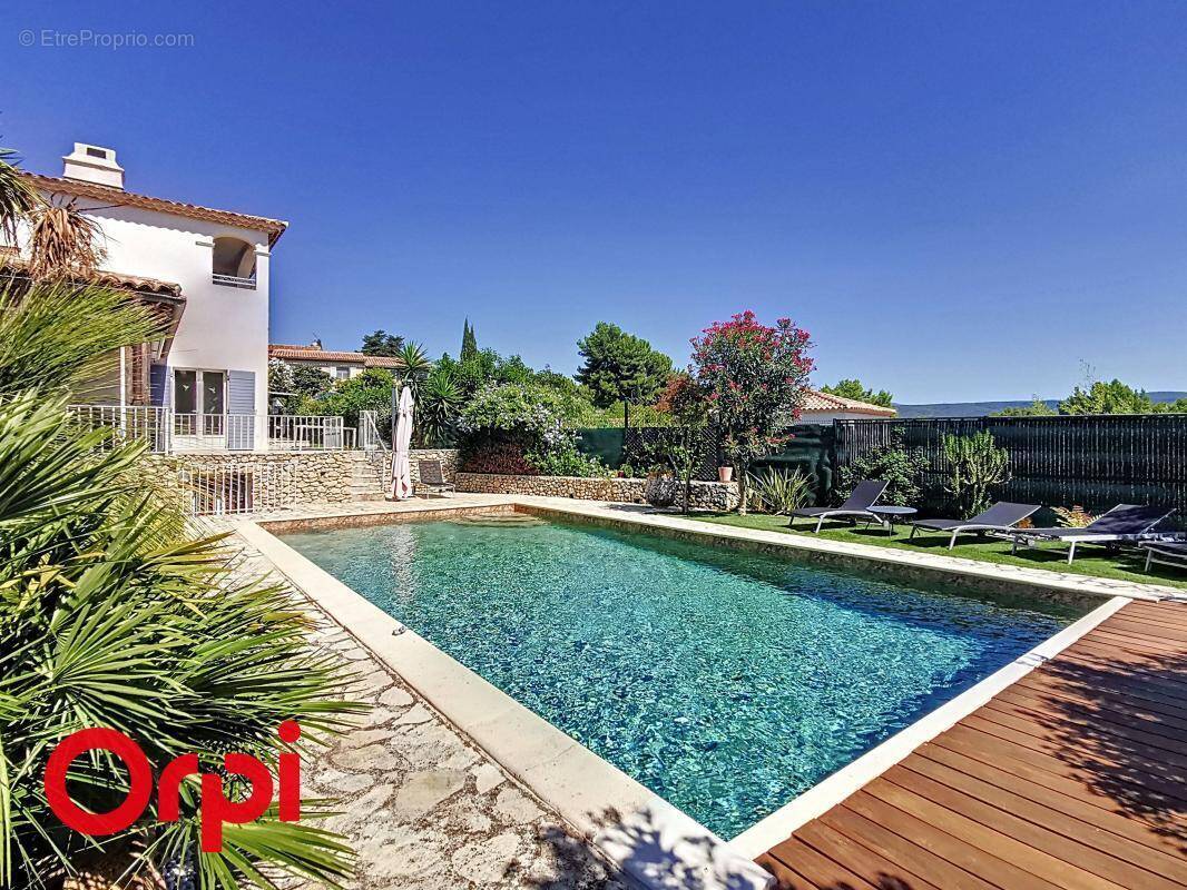 Maison à LA CADIERE-D&#039;AZUR