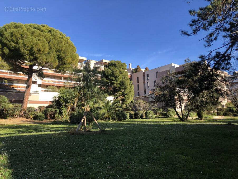 Appartement à MARSEILLE-8E